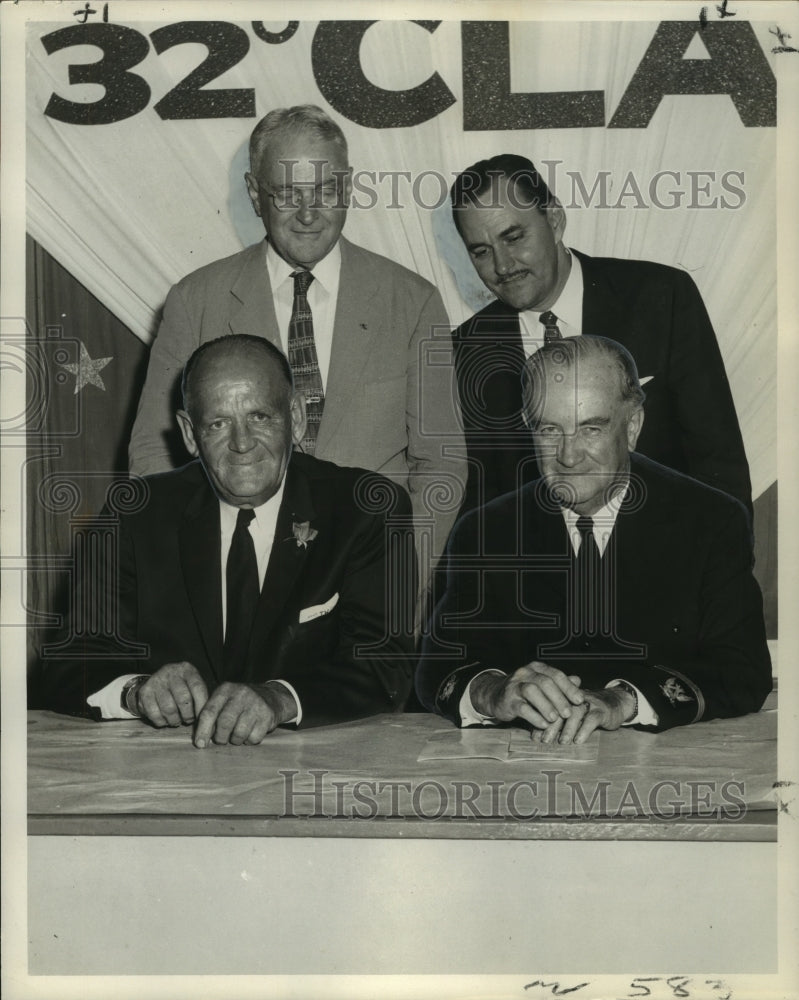 Load image into Gallery viewer, 1959 Press Photo Ancient and Accepted Scottish Rite of Free Masonry officers
