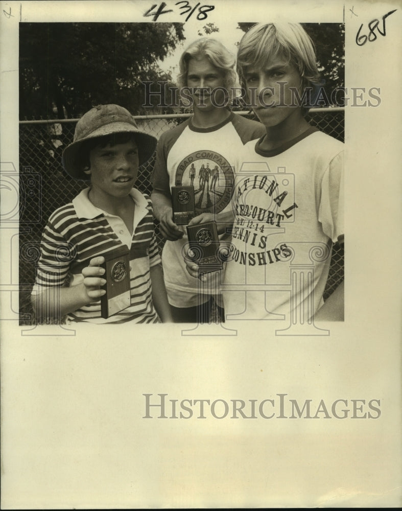 1977 Press Photo Jefferson Country Club Association - Tennis Tournament Winners- Historic Images