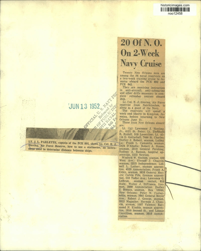 Load image into Gallery viewer, 1952 Press Photo United States Navy-J.L. Parlette, E.J. Diering with Statimeter
