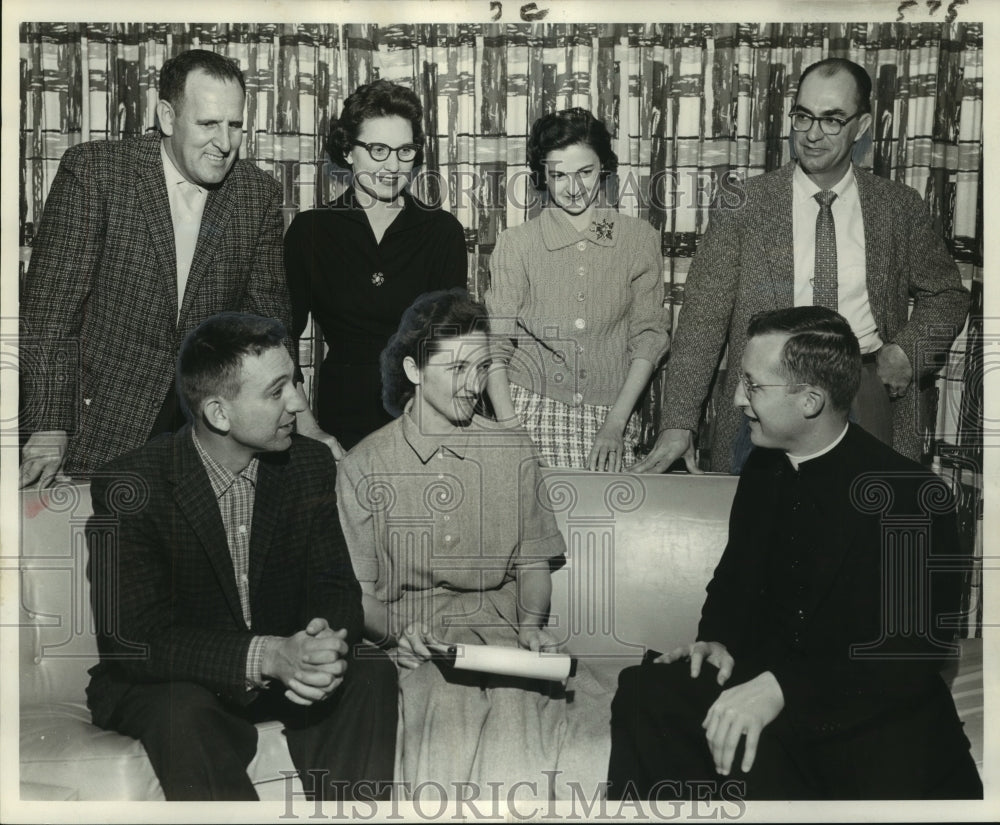 1960 Press Photo Delegates plan for child guidance courses in St. Joseph hall- Historic Images