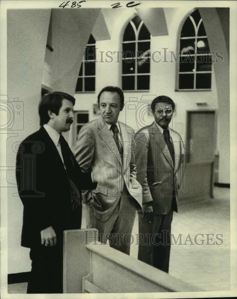 1972 Press Photo Delegates tour the new Louisiana Training Institute chapel- Historic Images