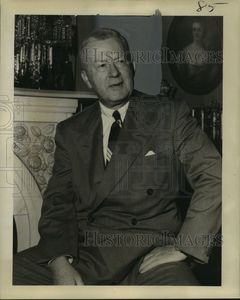 Load image into Gallery viewer, 1951 Press Photo Senator James Duff - noo12748
