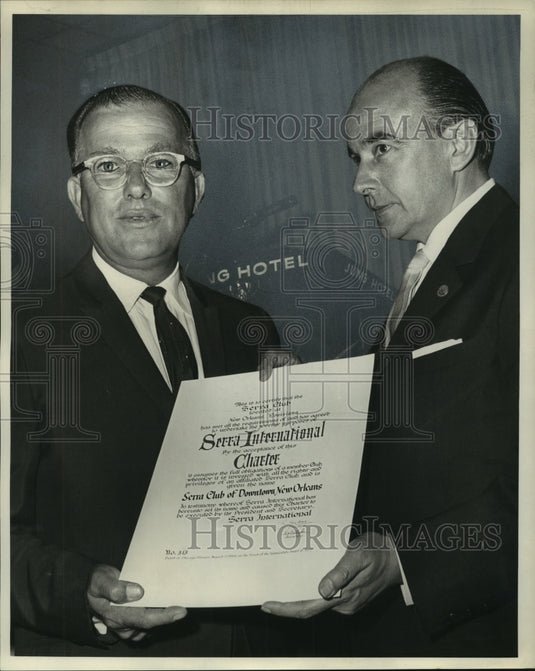  Press Photo Officials Hold Charter of New Orleans' Serra Club- Historic Images