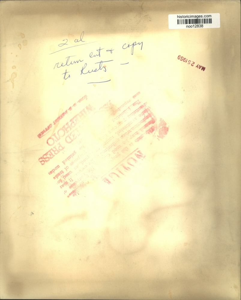 1959 Press Photo Secretary of State John Foster Dulles leaving Walter Reed