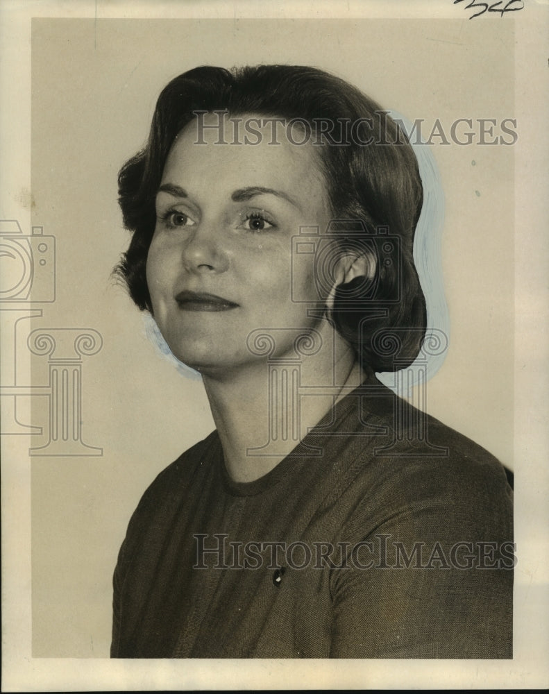 1965 Press Photo Mrs. Harry Dupre, new president Cosmopolitan Woman's Club