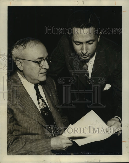 1949 Press Photo Perry Faulkner & H.E. Riley at All-Southern Economic Conference