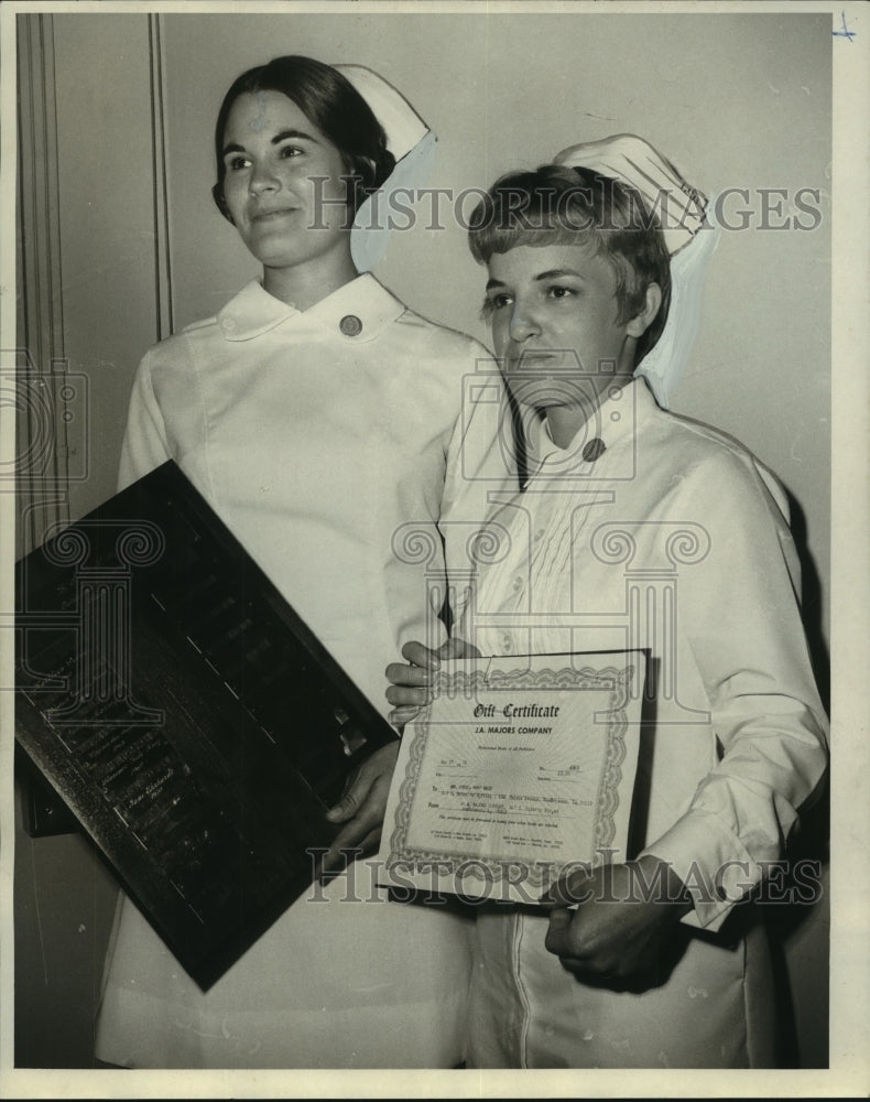 1970 Press Photo Graduates of Louisiana State University&#39;s School of Nursing- Historic Images