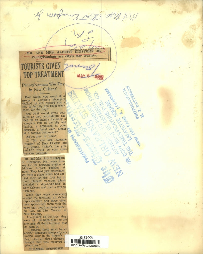 1959 Press Photo Mr. & Mrs. Albert Einsport Jr. during tour in New Orleans