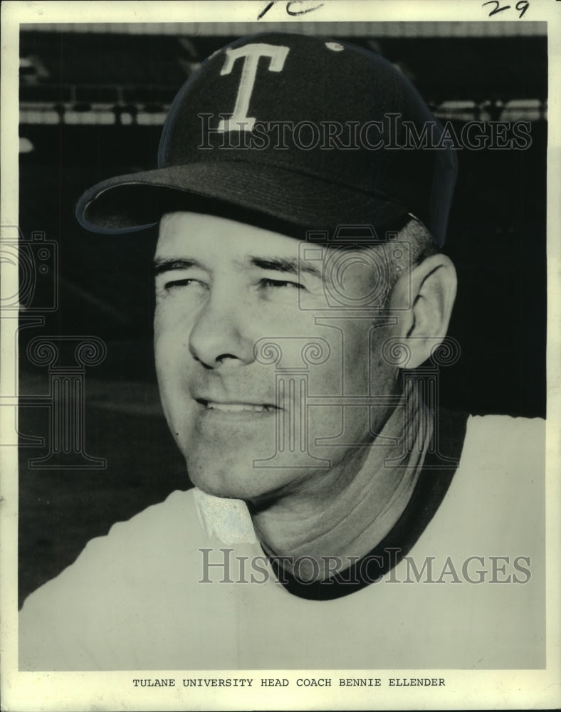 Load image into Gallery viewer, 1974 Press Photo Tulane University Head Coach Bennie Ellender - noo13757
