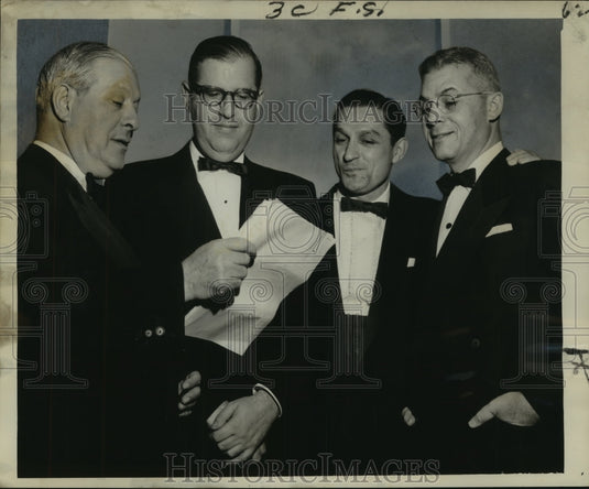 1956 Press Photo New Orleans Israel Supporters with Israeli Ambassador