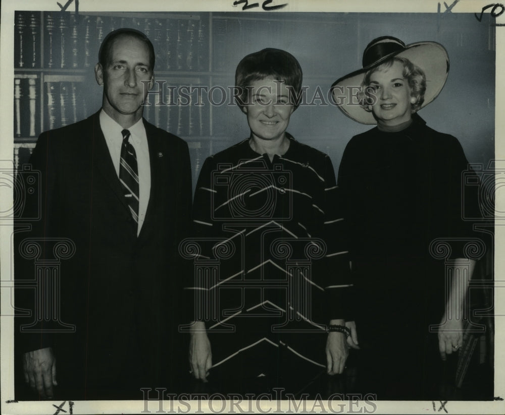 1969 Press Photo Mrs. Hettie Dawes Eaves, Louisiana Maritime Museum co-officers- Historic Images