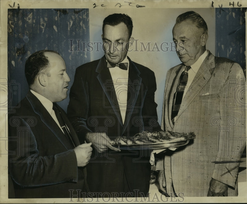 Load image into Gallery viewer, 1955 Press Photo Robert L.Eddy, fellow Wild Life &amp; Fisheries Commission officers

