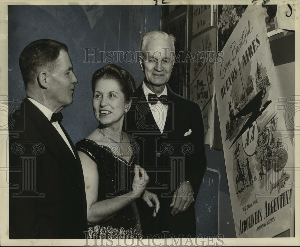 1959 Press Photo Attendees-International House Costume Travel Party-New Orleans