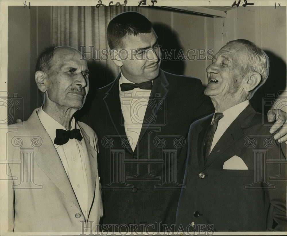 1962 Press Photo Christian P. Ellerson, Dwight A. Dahmes honored by Masons- Historic Images