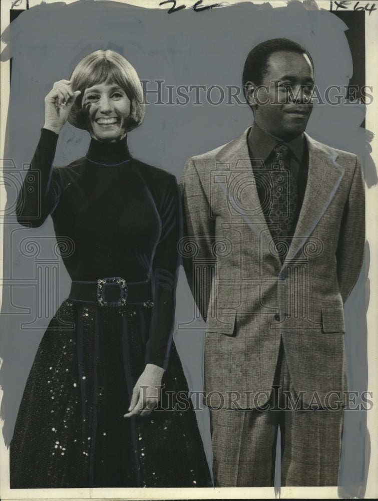 1972 Press Photo TV Host Flip Wilson and Singer Sandy Duncan On Flip Wilson Show- Historic Images