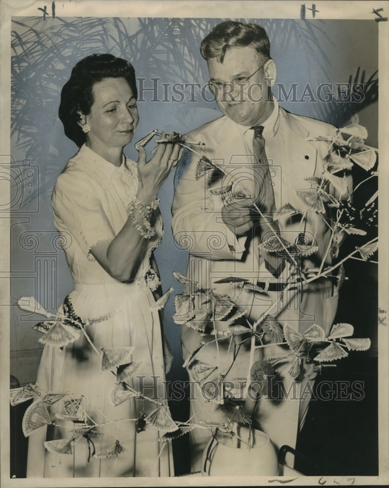 1959 Press Photo Principal Joseph Fairchild and President Mrs. Louis N. Hodges- Historic Images