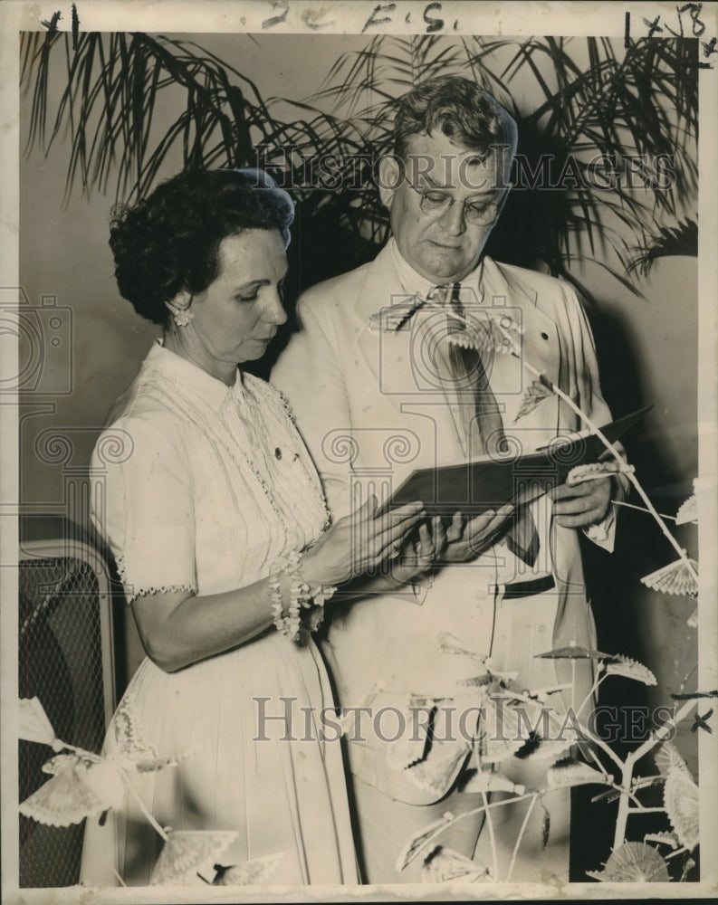 1959 Press Photo School President Mrs. Hodges and Principal Joseph Fairchild- Historic Images