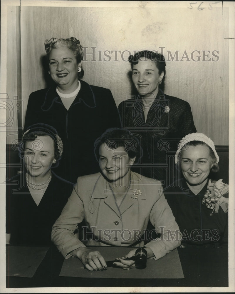 1952 Press Photo New officers of the Opti-Mrs. Club - noo14746