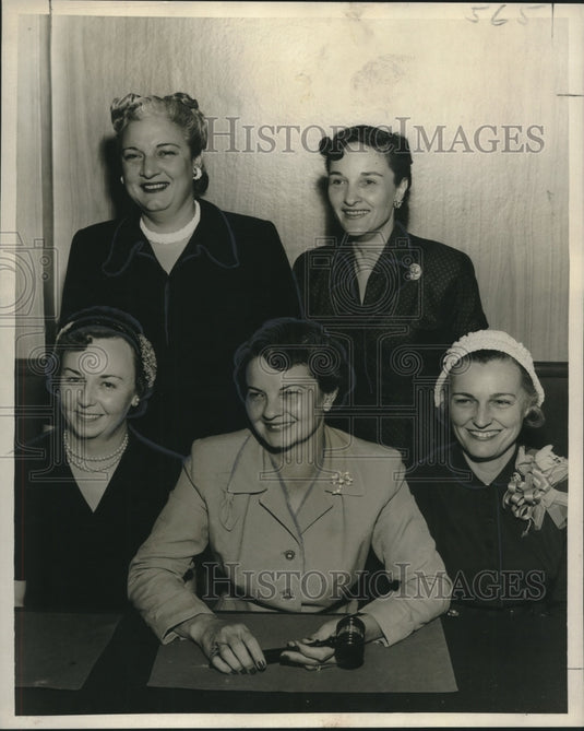 1952 Press Photo New officers of the Opti-Mrs. Club - noo14746