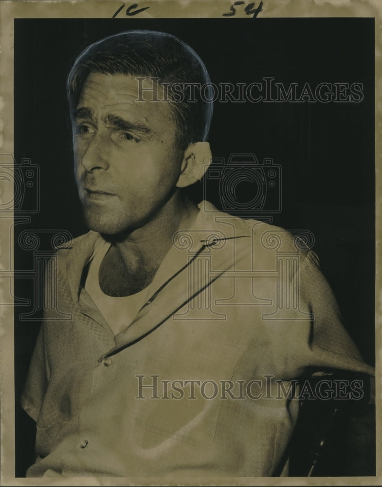 Load image into Gallery viewer, 1969 Press Photo Kurte Duersel Jr., victim of brutal beating in Parish Prison
