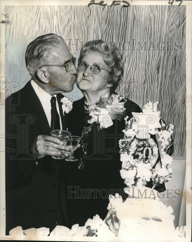 Load image into Gallery viewer, 1964 Press Photo Mr. &amp; Mrs. Peter Enriques celebrating 50th wedding anniversary
