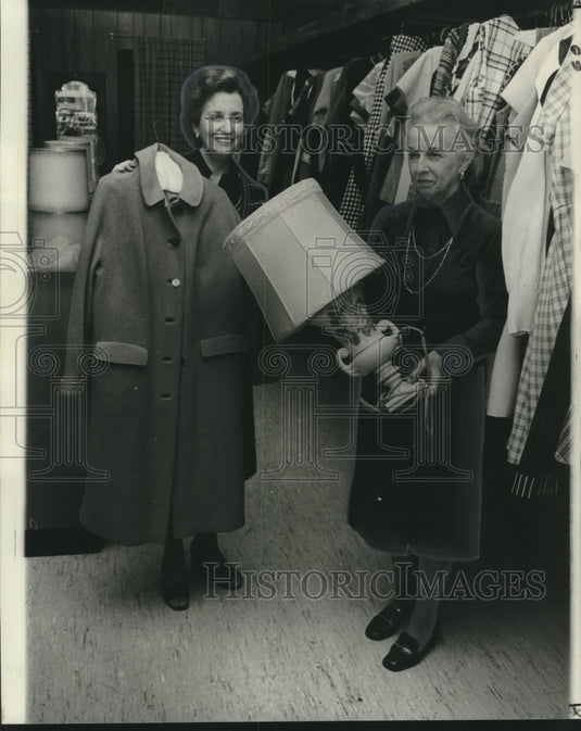 1976 Press Photo New Orleans National Council of Jewish Woman Thrift Shop
