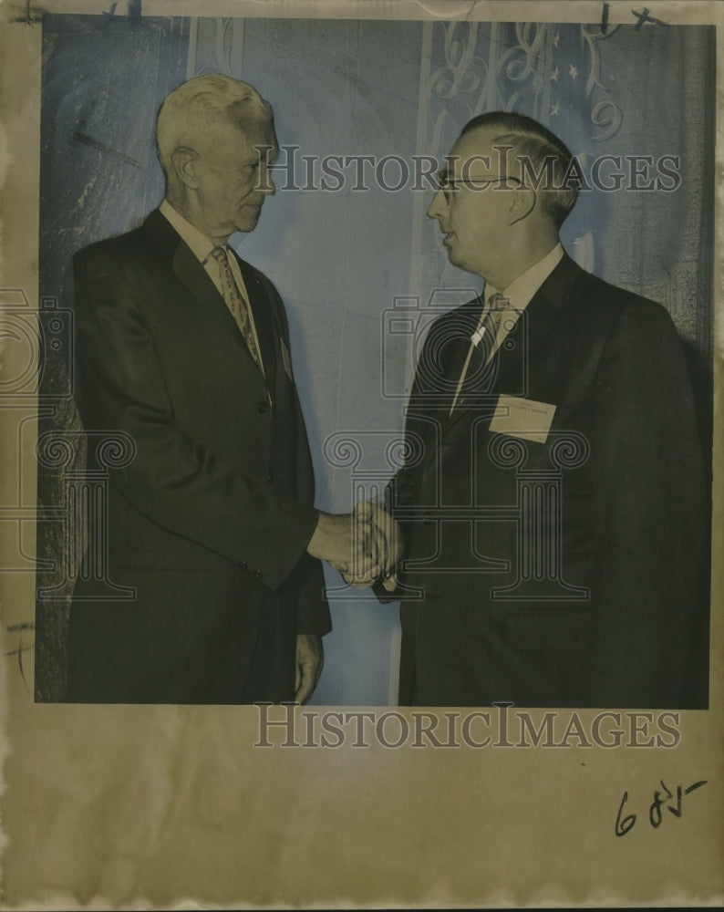 Load image into Gallery viewer, 1962 Press Photo District Attorneys James De Weese and John Peters Shaking Hands
