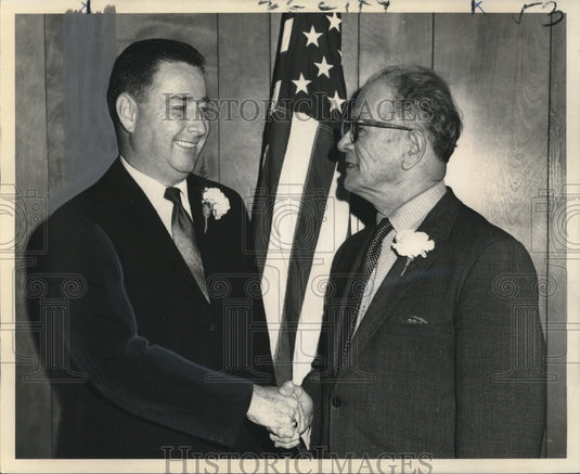 1970 Press Photo Senator Allen J. Ellender with Chamber of Commerce president