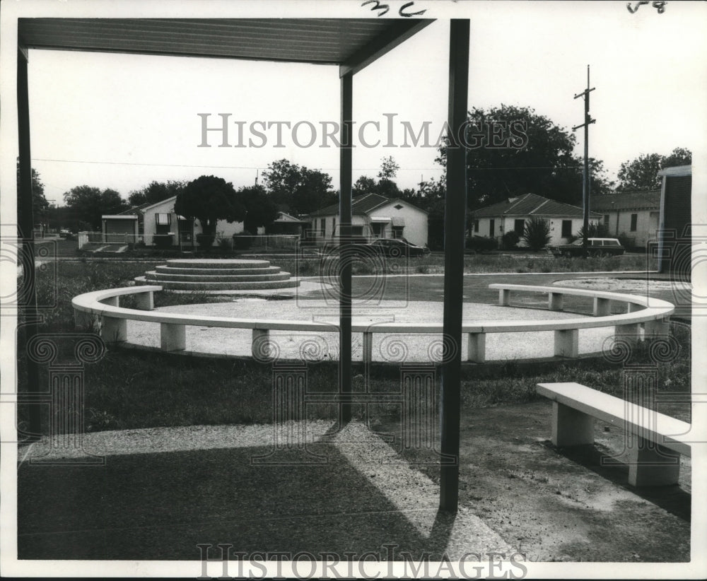1970 Press Photo Thomas A. Edison Elementary School's play yard - noo15338