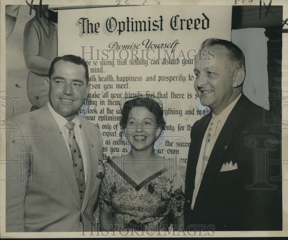 1954 Press Photo George Falgout & others at New Orleans Optimist Club luncheon.