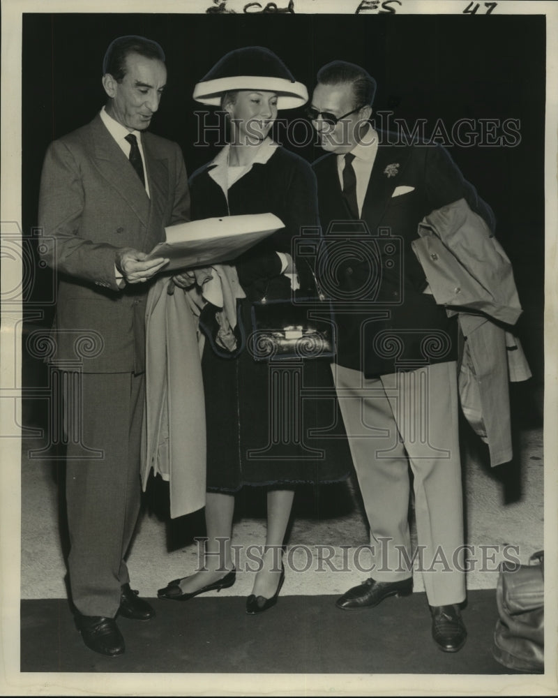 1962 Press Photo Italian Fashion Designers, Model Arrive in New Orleans