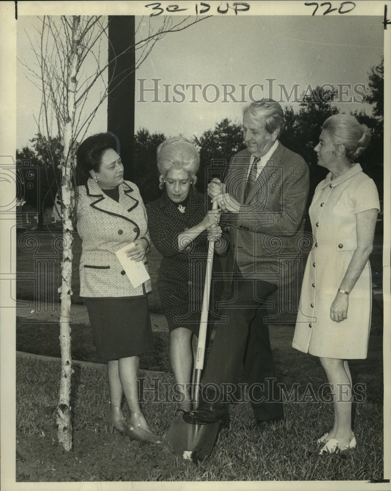 1972 Press Photo River Birch Tree Planted at Jackson Barracks, New Orleans