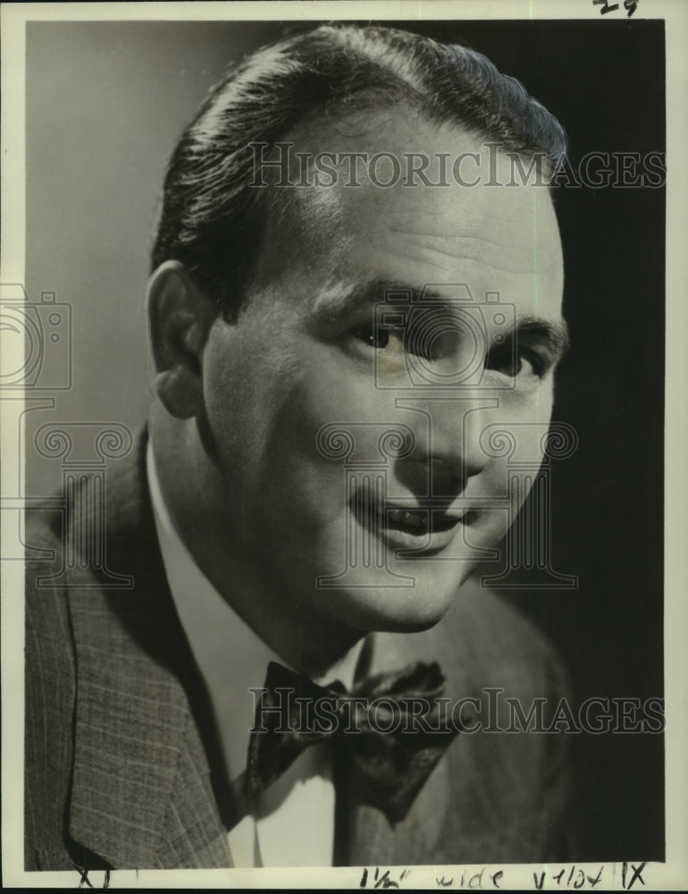 1954 Press Photo Texas Humorist, Radio Host, Author John Henry Faulk - noo16498