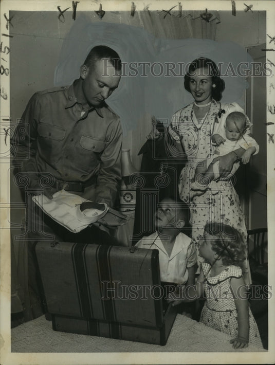 1953 Press Photo President-Elect's Son Major Eisenhower and Family - noo16534