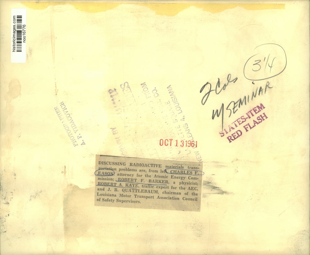 1961 Press Photo Louisiana Motor Transport discussing, radioactive transport