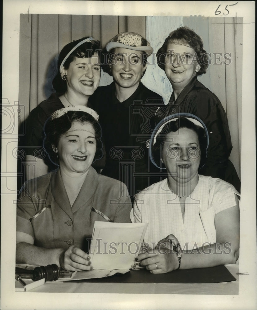 1955 Press Photo New officers of the new Light Opera Ladies Auxiliary