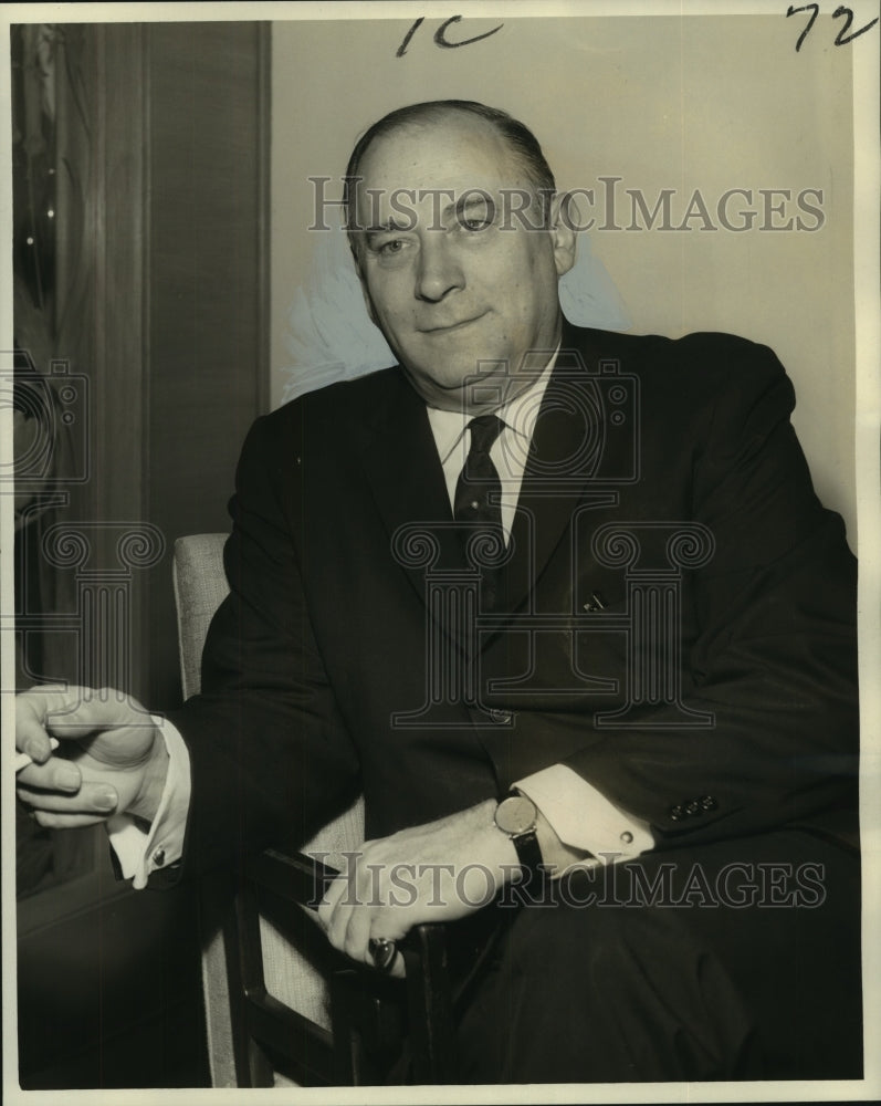1964 Press Photo Harry Feldman, Christie Brothers Furriers, New York - noo16904