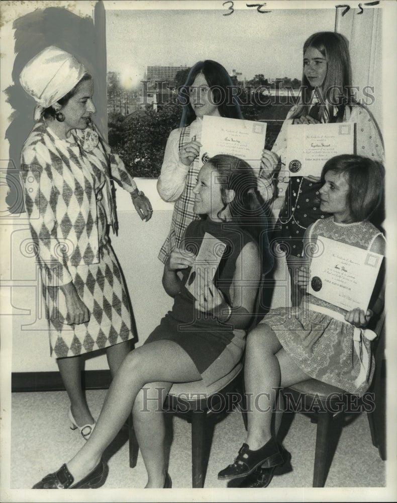 1970 Press Photo Sara Mayo Hospital Volunteers Recognized, New Orleans