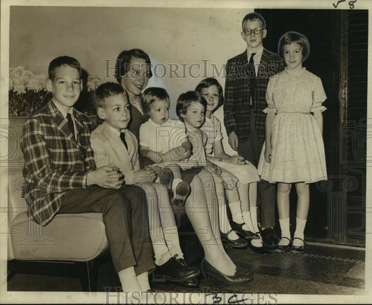 1966 Press Photo Mrs. Robert M. Ewing and Family Visiting New Orleans- Historic Images