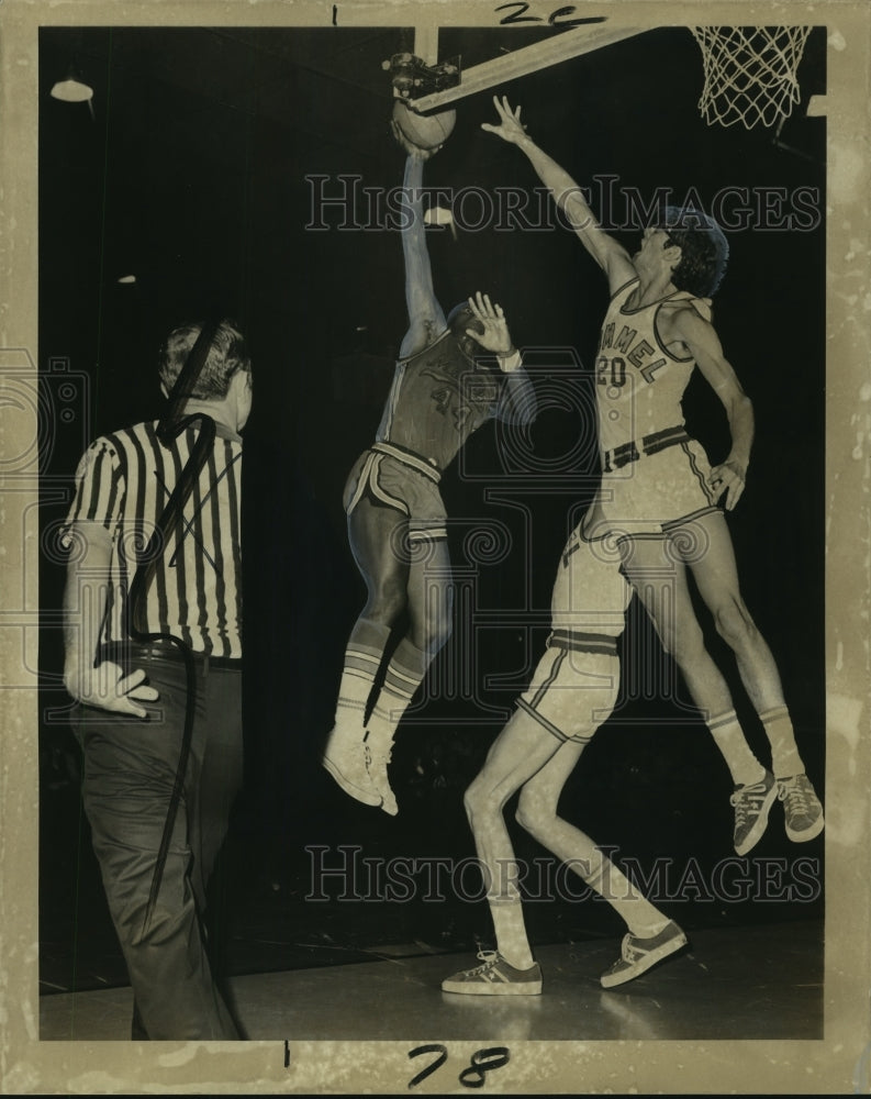 1971 Press Photo Basketballers Gabriel Williams, Mike Fisher and Jeff Cummings- Historic Images