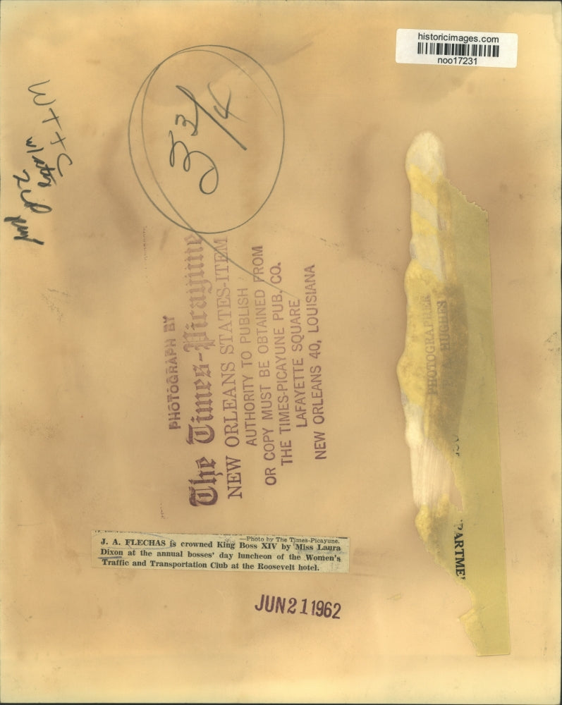 1962 Press Photo J.A. Flechas Crowned King Boss by Traffic & Transportation Club