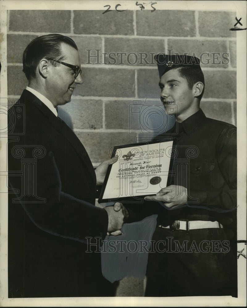 Load image into Gallery viewer, 1954 Press Photo Boy Scout Recognized for Saving Life, New Orleans - noo17247
