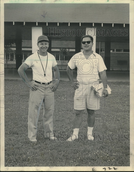 1967 Press Photo Football coaches - Joe Galliano and Galendez - noo17792- Historic Images