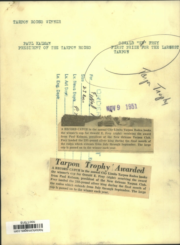 1951 Press Photo Oswald Frey receives the Rodeo hooks winner's cup - noo17918