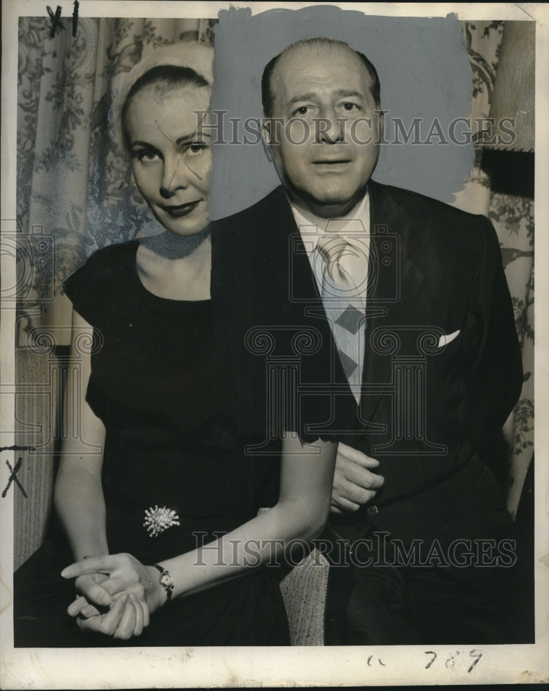 Load image into Gallery viewer, 1952 Press Photo Mr. Fred-millinery designer with a model of one of his designs.
