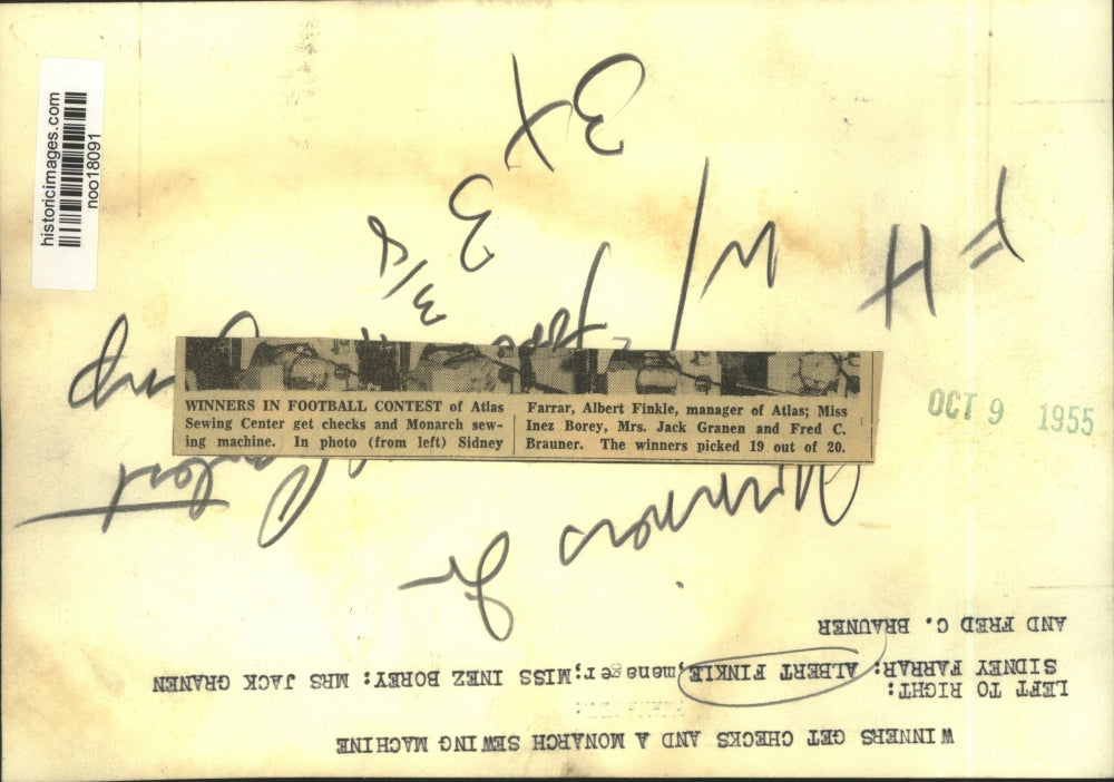 1955 Press Photo Atlas Sewing Center Football Contest Winners Receive Prizes