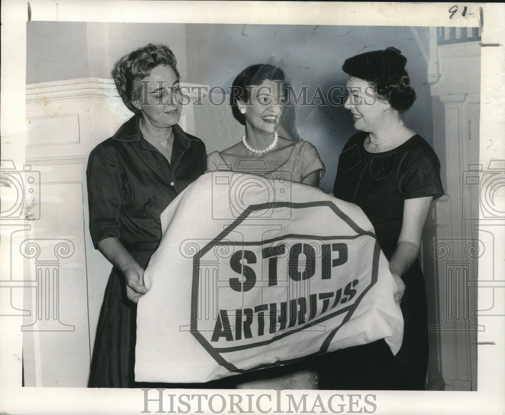 1956 Press Photo United Fund&#39;s Arthritis and Rheumatism Foundation members
