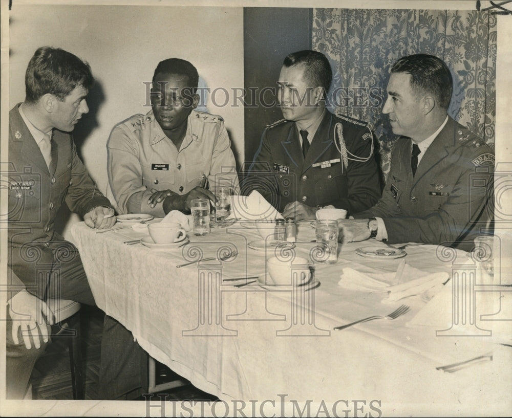 1966 Press Photo Military officers from four continents discuss New Orleans