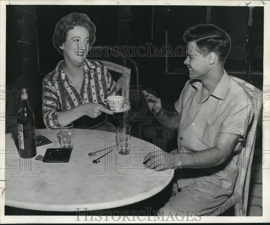 1956 Press Photo Frieda Forrest and Evans Love in "The Time of the Cuckoo"