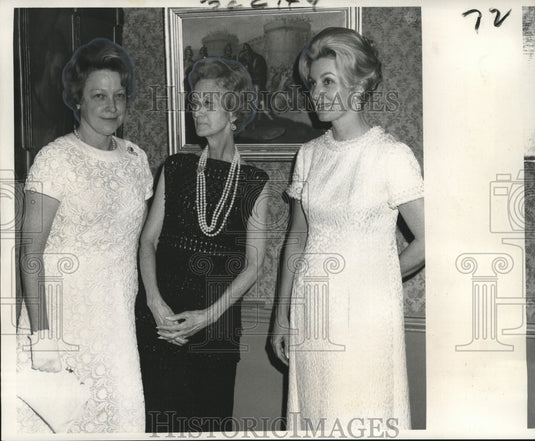 1969 Press Photo Principals of Ella West Freeman Foundation Matching Fund drive